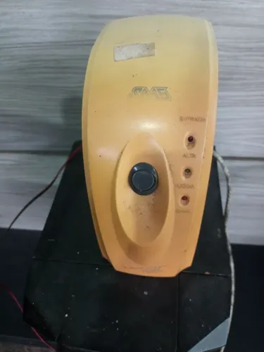 Estabilizador de Tensão SMS, Nobreak