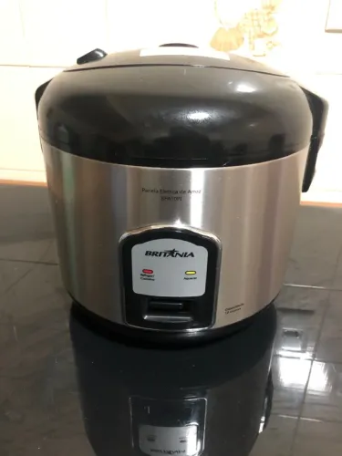 Panela Elétrica de Arroz Britânia