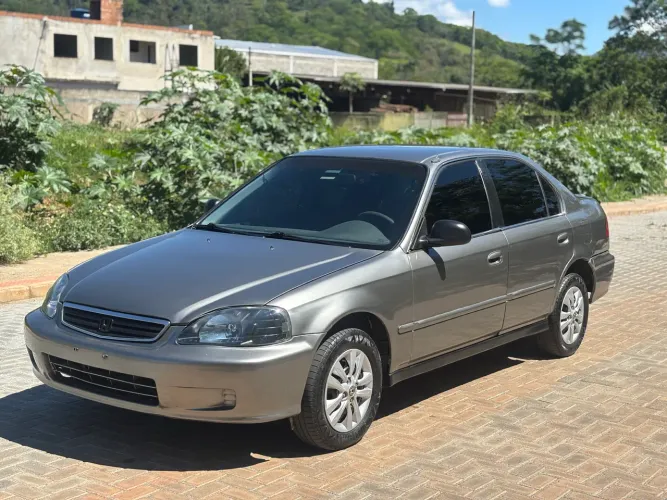 Honda Civic Sedan LX 1.6 16V Mec. 4P 2000