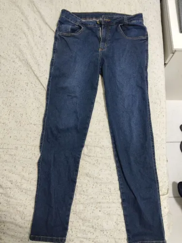 Calça jeans documento