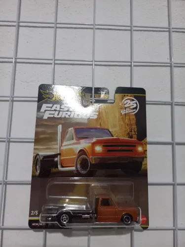 Hot Wheels Chevy custom c 10