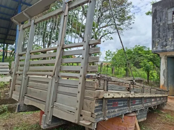 Carroceria de caminhão