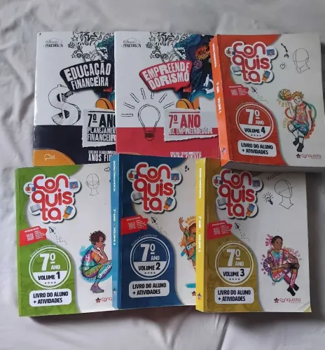Livro conquista 7ano em excelente estado.