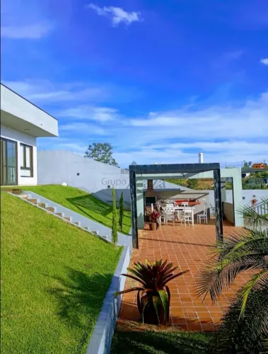 Oportunidade - Casa em Condomínio - Chácaras Rurais Guararema - Jacareí - 2 Dormitórios -