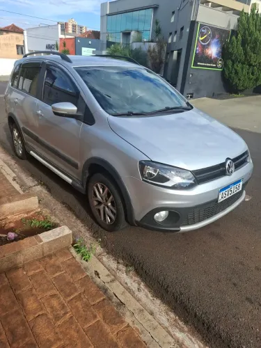 Volkswagen Spacecross I Motion 1.6 MI Total Flex 8V 2013