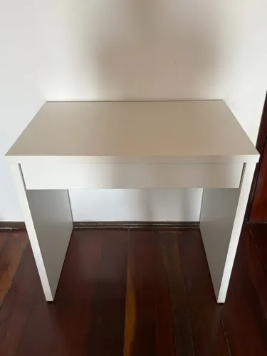Escrivaninha com uma gaveta em MDF 80x50 cm - USADA