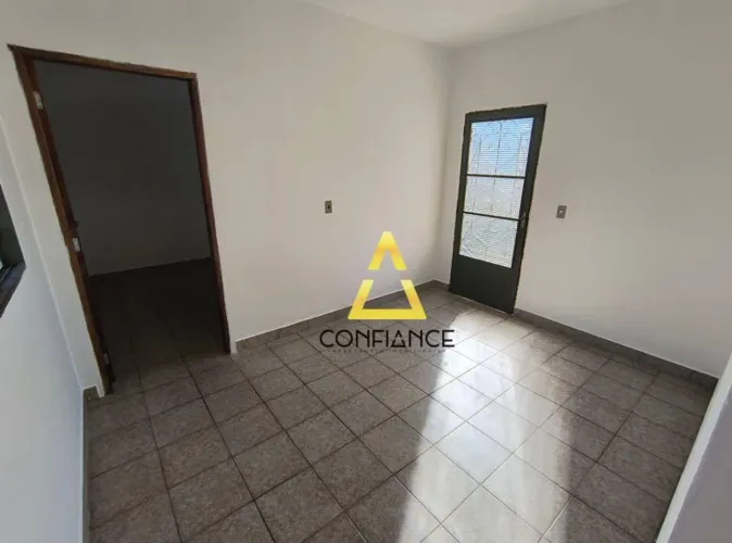 Casa com 1 dormitório para alugar, 60 m² por R$ 1.550/mês - Nova Jaguariúna - Jaguariúna/S