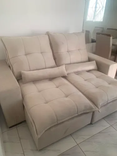 Sofá retrátil