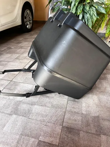 BAÚ PARA MOTOBOY 135 LITROS + SUPORTE - PRONTO PARA TRABALHAR!