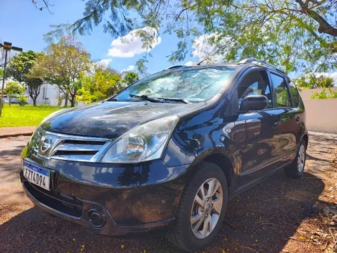 Nissan Livina S 1.6 16V Flex Fuel Mec. 2013