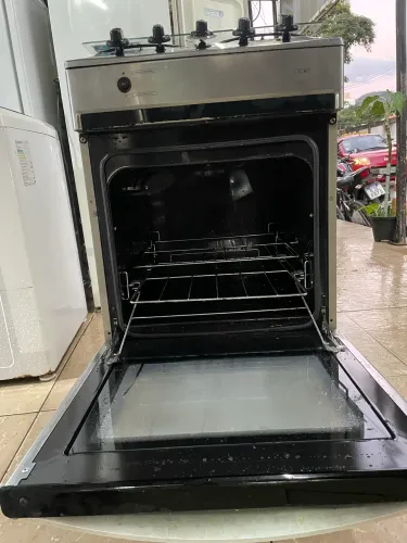 Vendo fogão semi novo 