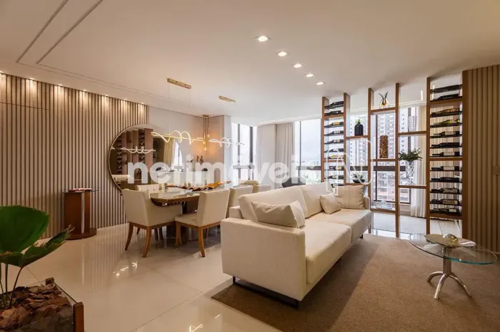 Apartamento Mirante Praça Tiê 4 quartos vista livre