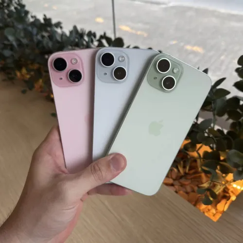 iPhone 15 128 GB