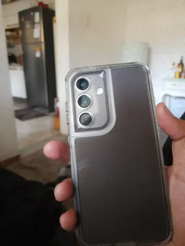 Vendo ou troco S24