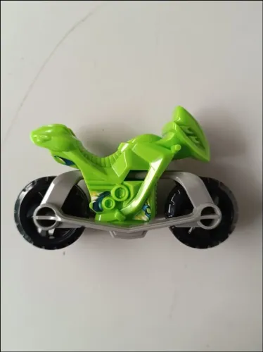 Colecionável Super Moto Verde que Vira Nave (Rarissíma!!!!!)