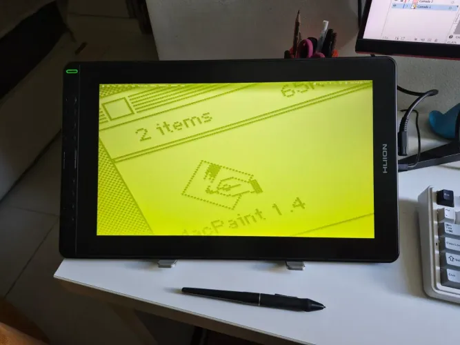 Mesa Digitalizadora Huion Kamvas 13