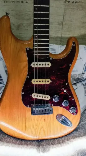 Guitarra SX American Ash 