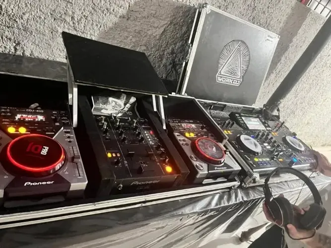 Par De Cdj 400 Pioneer + Mixer Pioneer 400 + Case