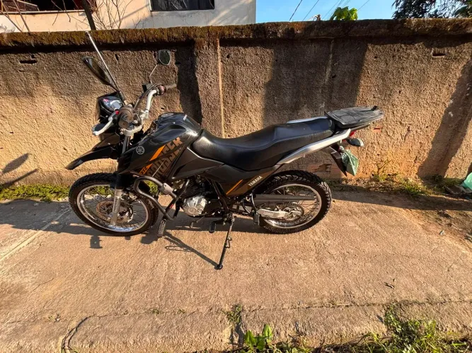 Vendo Corsser z 2020 semi nova .
