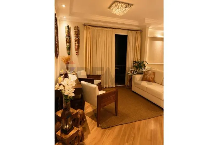 Anália Franco: Apto Reformado 76m²