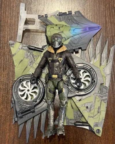 MARVEL LEGENDS VULTURE HOMECOMING BAF COMPLETO