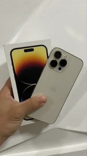 iPhone 14 Pro Max gold