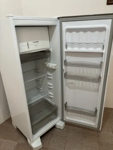 Geladeira 1porta