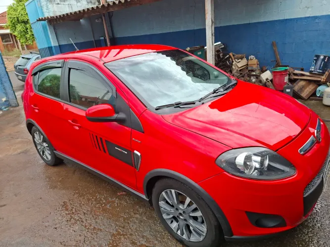 Fiat Palio Sporting 1.6 Flex 16V 5P 2015