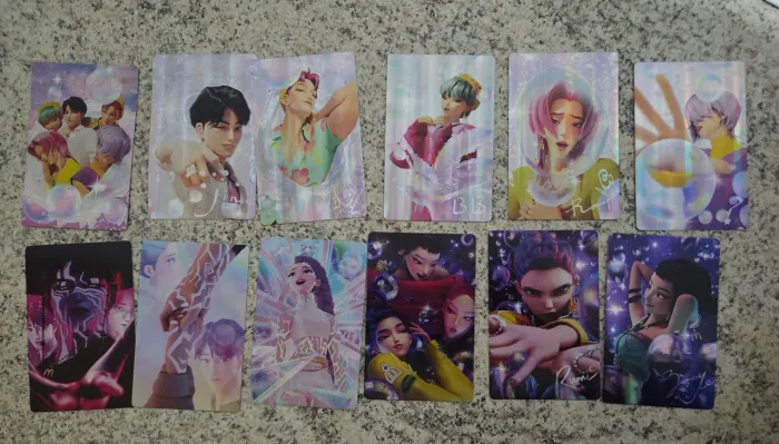 Lote 12 cartas guerreiras do kpop - Mcdonalds - LEIA A DESCRIÇÃO 