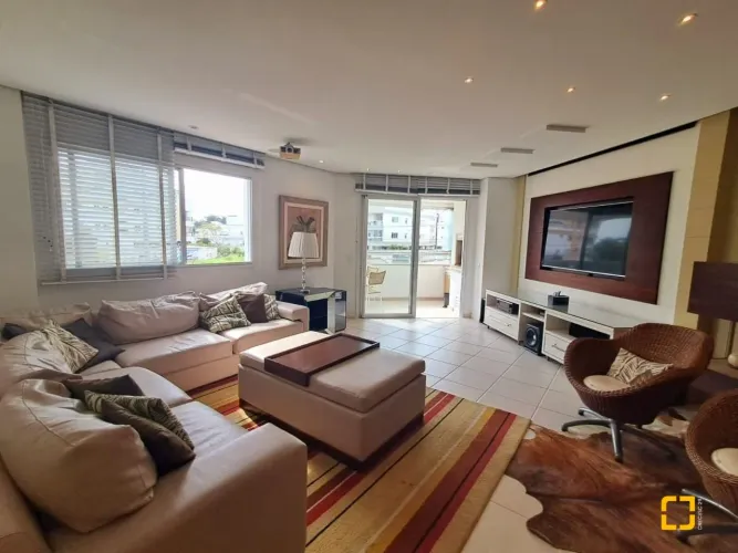 Brognoli Vende- Apartamento Alto Padrão em Jurerê Internacional