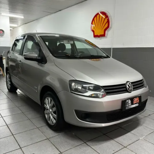 Volkswagen Fox 1.6 MI Total Flex 8V 5P 2014