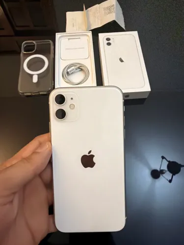 iPhone 11 128gb completo com Nota fiscal e capa