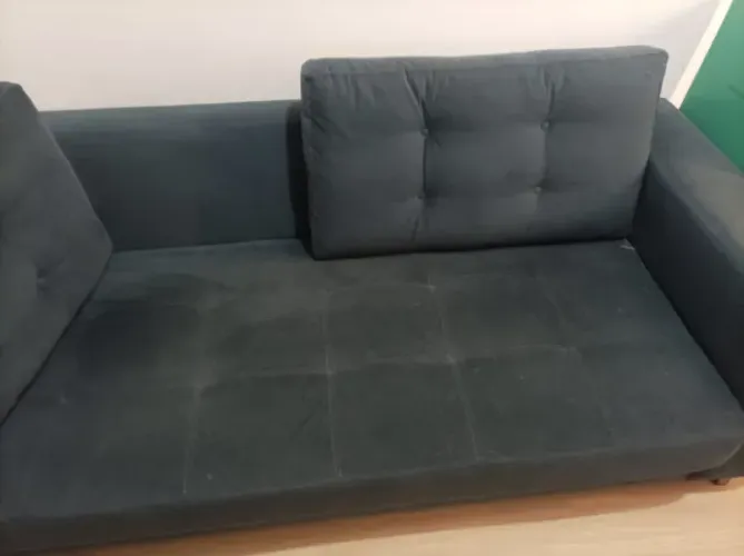 Vendo Sofá da Habitato na cor Azul escuro