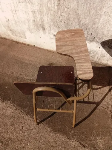 Venda de cadeira com prancheta
