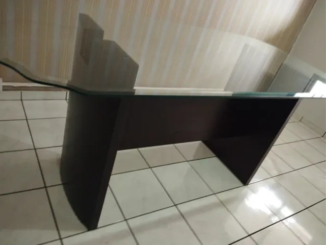 Mesa de jantar vidro 1,60 cm