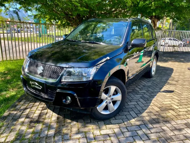 Suzuki Grand Vitara 2.0 16V 4x2/4x4 5P Aut. 2010