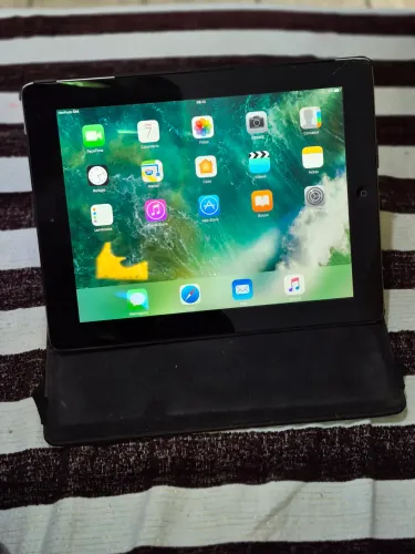 ? iPad 4ª Geração ? 32GB ?
