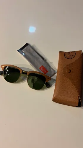 Óculos Ray-ban Clubmaster Wood