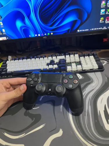 Controle PS4 DualSense Seminovo - Estado de Novo!