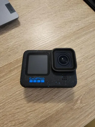 GoPro HERO12 Black - Com cartão de memória incluído - Outros acessórios negociados a parte