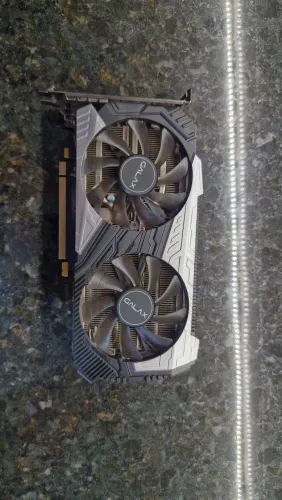 Placa de video RTX 2060 SUPER 8GB