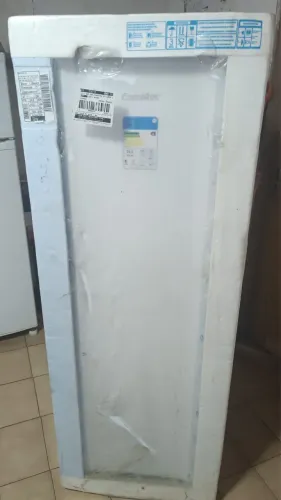 Geladeira Nova na caixa