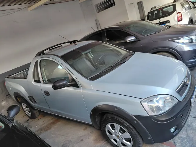 Chevrolet Montana 1.4 8V Conquest Econoflex 2P 2010