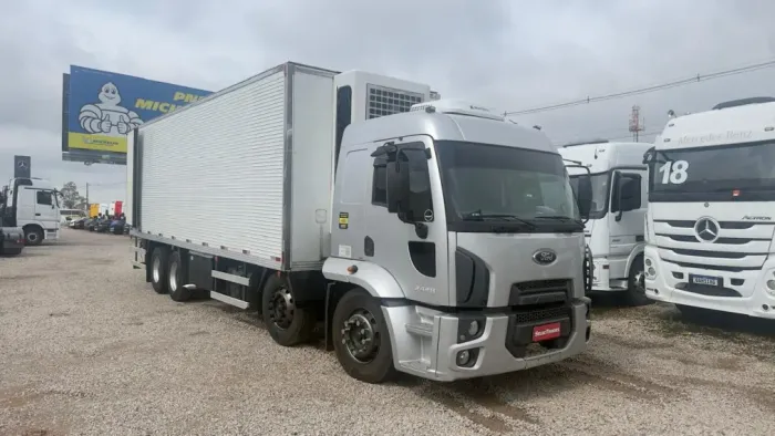 Ford Cargo 2428 8x2