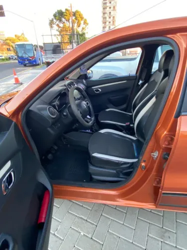 Renault Kwid Intense 1.0 Flex 12V 5P Mec. 2018