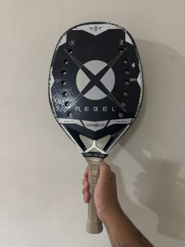 Raquete Beach Tennis Heroe's Rebel - Carbono 3K (Original)