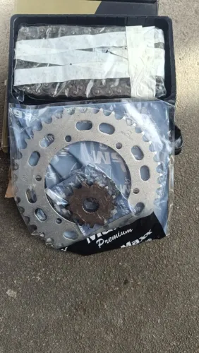 Suporte bagageiro baú x Max 250