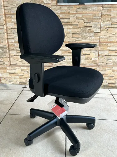 Cadeiras de escritório Cavaletti