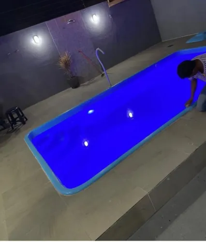 Piscina de Fibra Com instalação/ 6 Metros Comprimento 