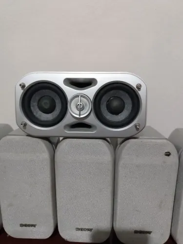 Caixas satélite sony 